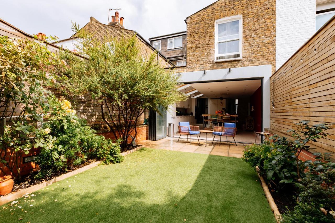 Luxury And Bright Bedrooms In Queens Park Londra Dış mekan fotoğraf